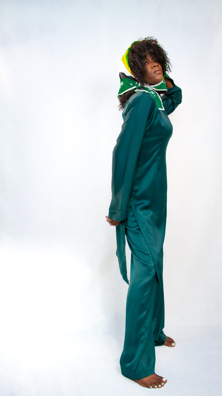 Shanti Two piece - Image 5